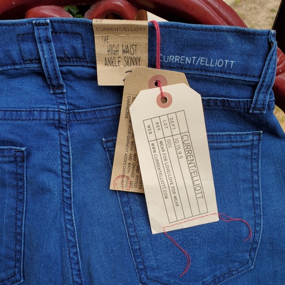 Current Elliott High Waist Sandy Jeans NWT New with Tags - Picture 2 of 5